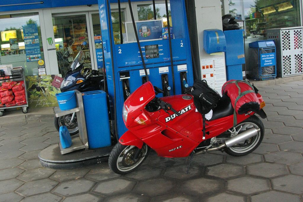 qNh-TO0O1cLoMAJk8VmKhjggX_cttAWjBGVEao3xkZo,gSCAjls_I9mopOdTTWVXcT-rBifqyfyU6KOMwB05XwU.jpg